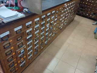 Mostrador madera 140 cajones