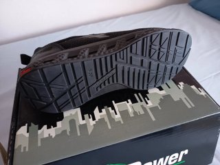 Deportivas negras para trabajar