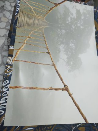 Póster puente colgante de madera