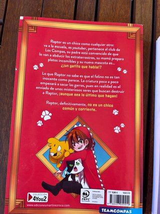 Escuela RaptorGamer: El felino infiltrado