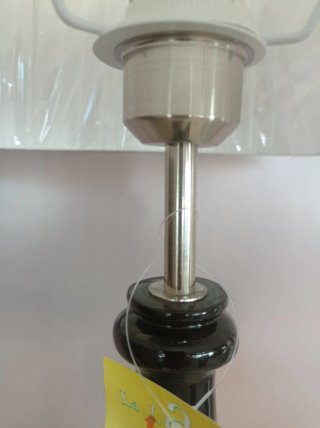 Lampada da terra in legno laccato nero