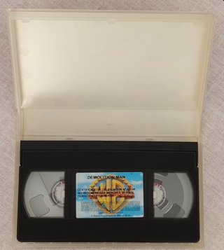 Cinta VHS Demolition Man Stallone Snipes