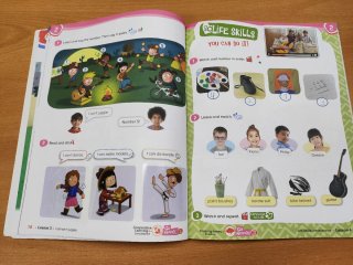 Libro GO FAR! 2 STUDENT'S PACK usado