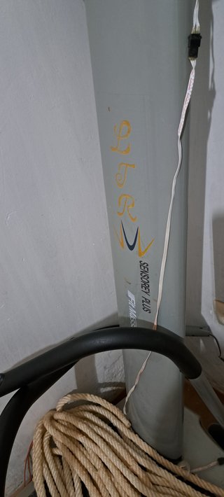 2 Máquinas de Gimnasio: Stepper y Vibratoria