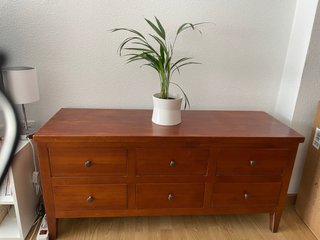 Aparador de madera maciza