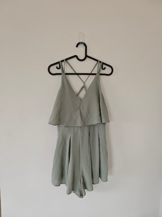 Mono corto Shein verde talla M
