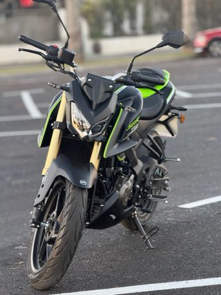 Qj Motor SRK 125 S