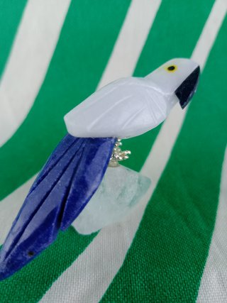 Loro Blanco Mineral Natural