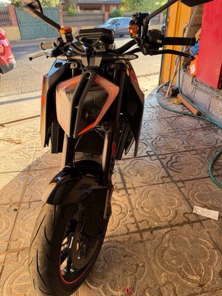 KTM 1290 Super Duke 2019 Naked