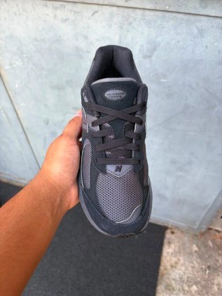 New Balance 2002r Scarpe Uomo Nero Grigio
