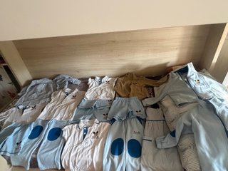 Uniforme escolar niña talla 2-4 guarderia menuts