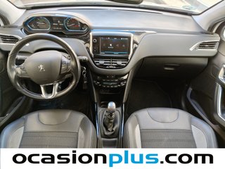 Peugeot 2008 PureTech 130 S&S Allure 96 kW (130 CV)