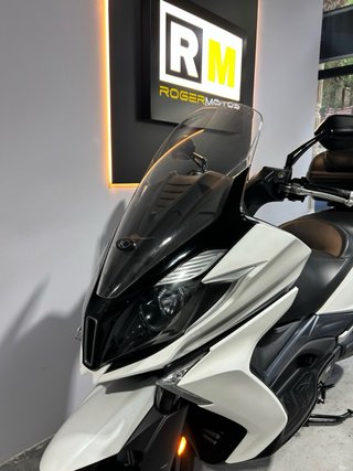 Kymco Superdink 125 Maxi Scooter