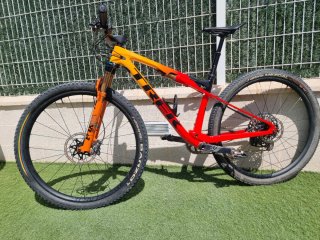 Bicicleta TREK SUPERCALIBER 9.7 Mejorada. Talla M