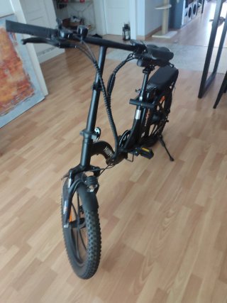 Bicicleta Eléctrica Negra Nueva