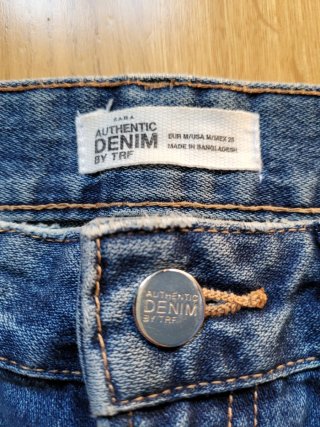 Falda mini denim Zara TRF con rayas