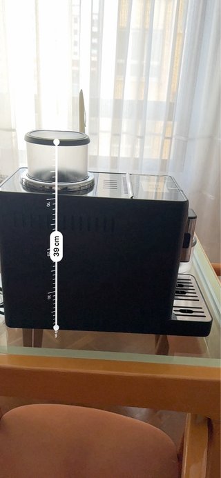 Cafetera DeLonghi Rivelia Negra