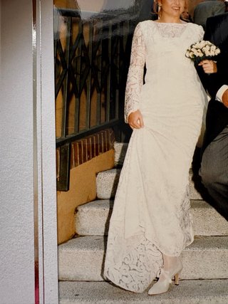 Vestido de Novia Guipur con Velo y cola sirena