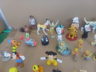 Lote figuras variadas personajes