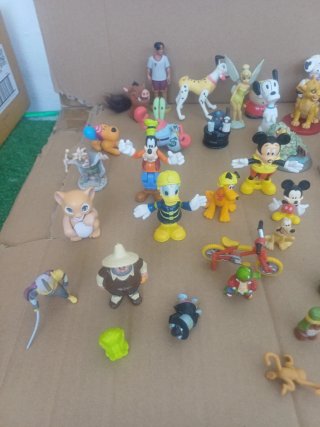 Lote figuras variadas personajes