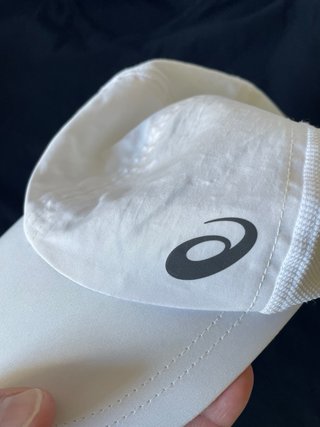 Gorra Asics Blanca