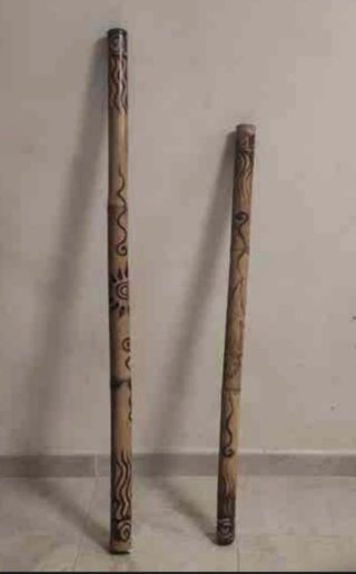Palos de agua decorados