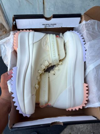 Converse Run Star Hike Hi Beige/Rosa