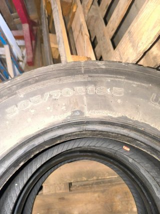 Ruedas Hankook Camión 305/70R18.5