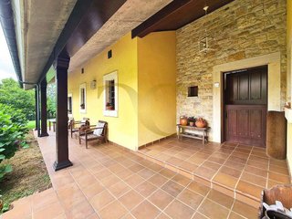 Chalet en venta en Parroquias de Oviedo en Oviedo