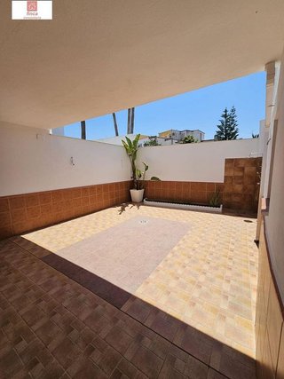 Chalet en venta en Montijo