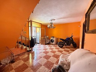Casa adosada en venta en Carolina (La)
