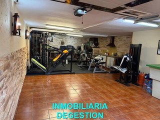 Casa adosada en venta en La Paz-Las Américas en Linares