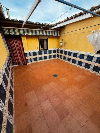 Casa adosada en venta en El Poblado - Abulagar en Puertollano