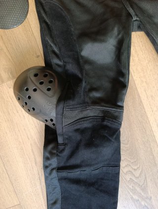 Pantaloni moto neri con protezioni Loong Biker