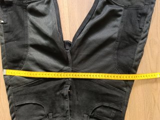 Pantaloni moto neri con protezioni Loong Biker