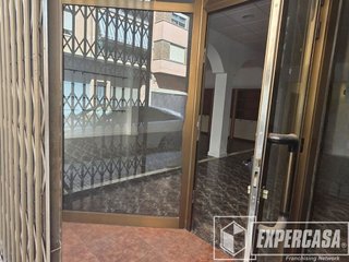 Local comercial en alquiler en Ayuntamiento - Centro en Alzira