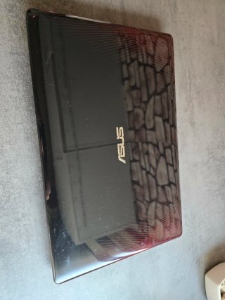 Portátil Asus R510V Negro/rojo