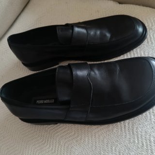 Zapatos de piel Pedro Morago negros