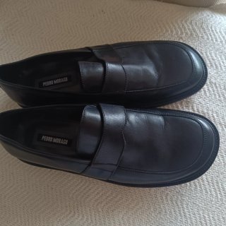 Zapatos de piel Pedro Morago negros