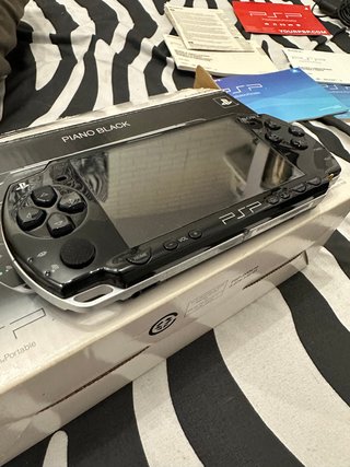 PSP Piano Black con caja y manuales