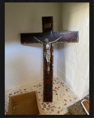 Crucifijo antiguo madera