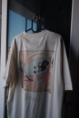 Camiseta “Watching You”