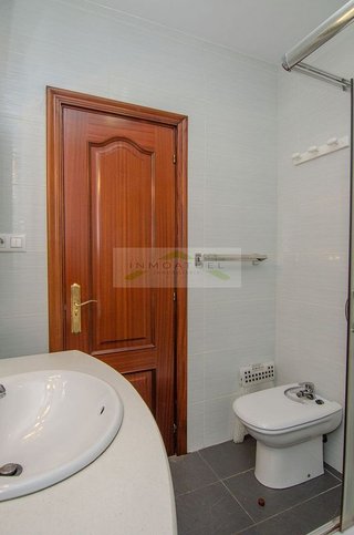 Piso en venta en Os Mallos - San Cristóbal en Coruña (A)