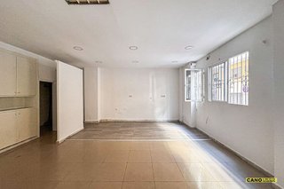 Local comercial en venta en Centro en Almería