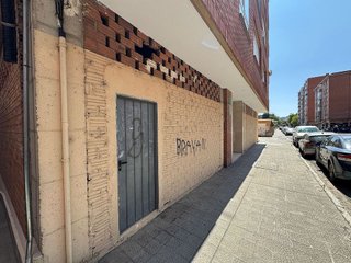 Local comercial en venta en Campo de la Juventud en Palencia