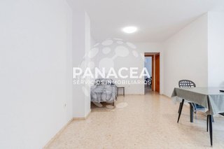 Piso en venta en Roquetas Centro en Roquetas de Mar