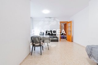 Piso en venta en Roquetas Centro en Roquetas de Mar