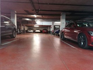 Garaje en venta en Casco Histórico en Alcalá de Henares