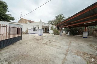 Nave industrial en venta en Crevillent