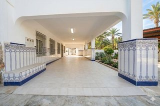 Nave industrial en venta en Crevillent